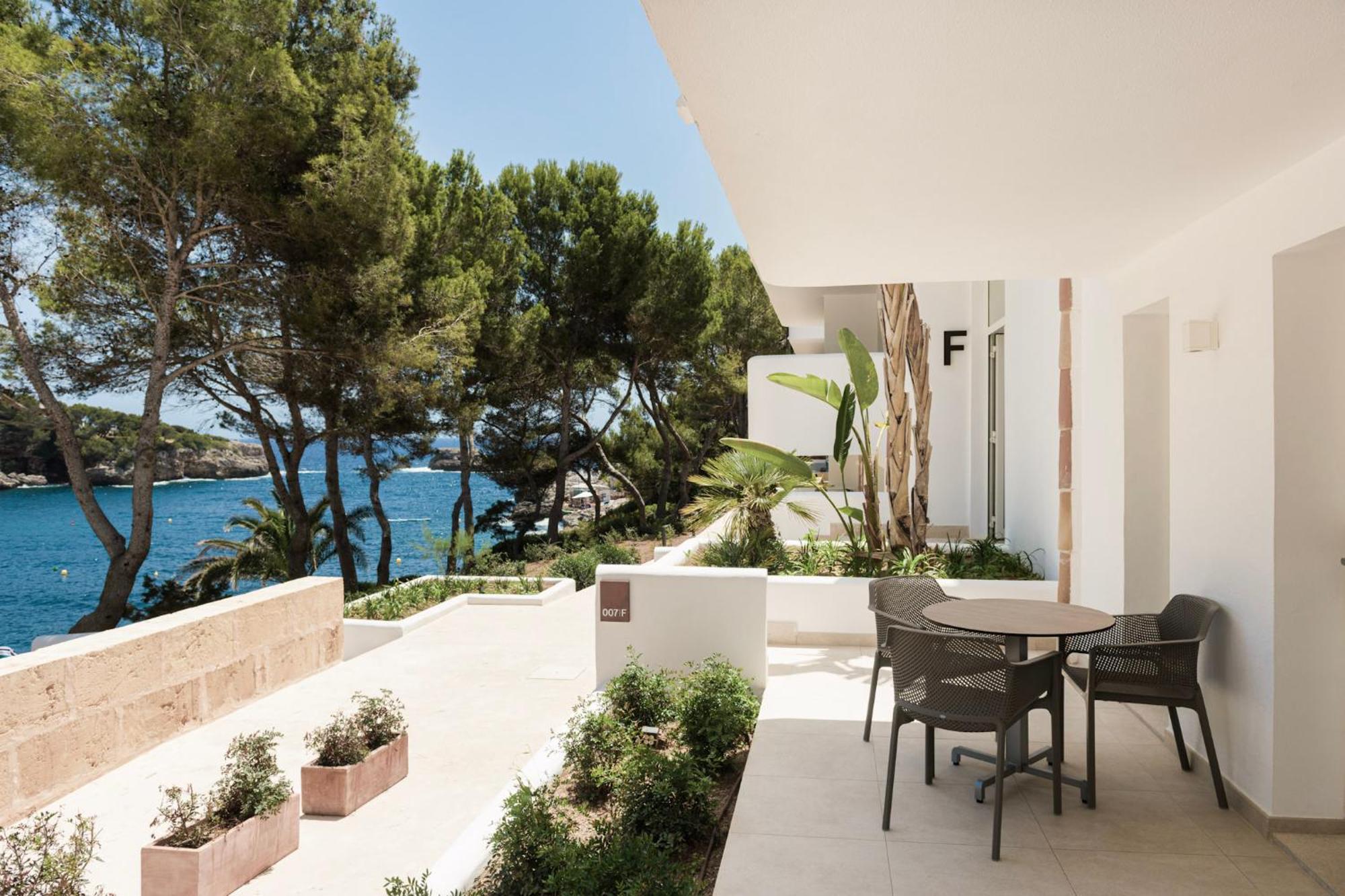 Inturotel Cala Azul กาลาดอร์ ภายนอก รูปภาพ
